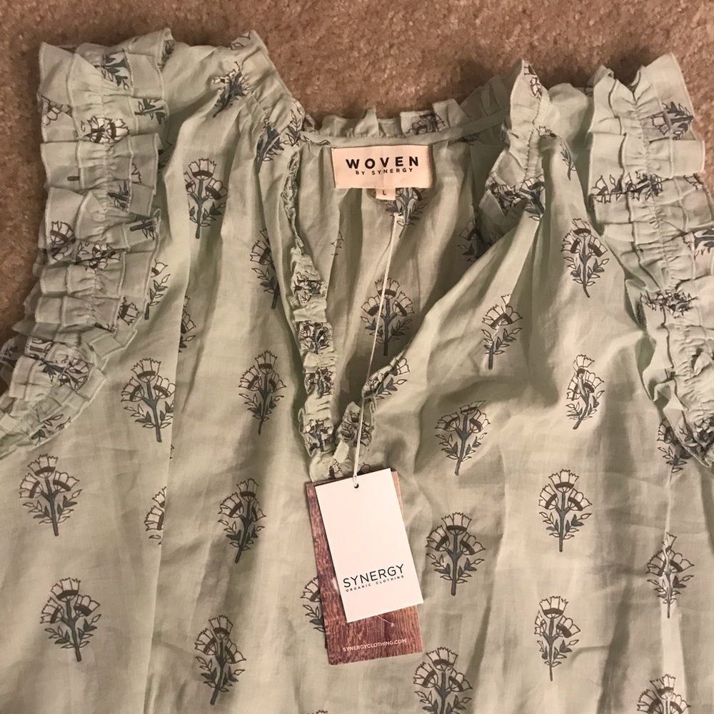 WVN By Synergy top-sleeveless